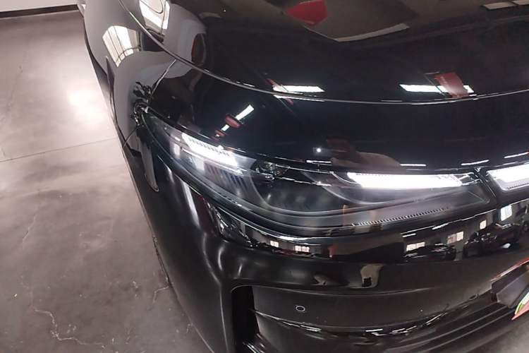 Used Leapmotor C16 2026 Extended-Range 280 LiDAR Zhizun Edition 6 Seats Right Front Headlight