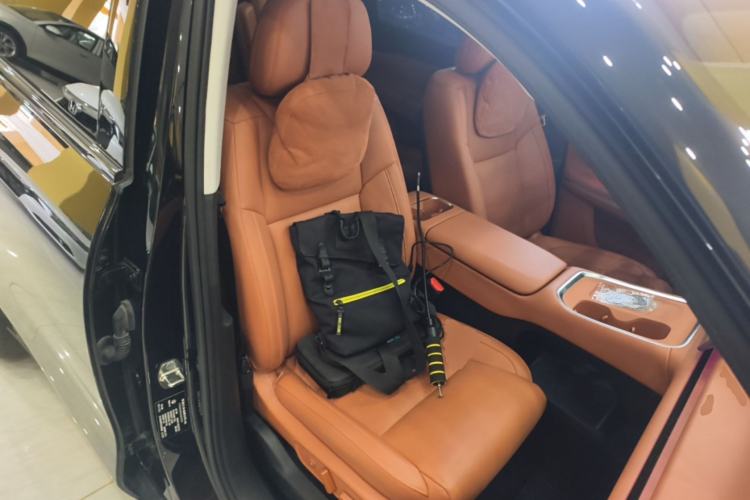 Used Leapmotor C16 2026 Extended-Range 280 LiDAR Zhizun Edition 6 Seats Right Front Seat