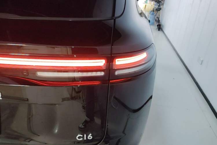 Used Leapmotor C16 2026 Extended-Range 280 LiDAR Zhizun Edition 6 Seats Right Rear Taillight