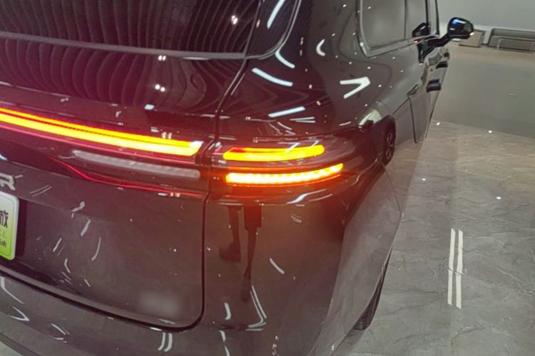 Used Leapmotor C16 2026 Extended-Range 280 LiDAR Zhizun Edition 6 Seats Right Rear Taillight
