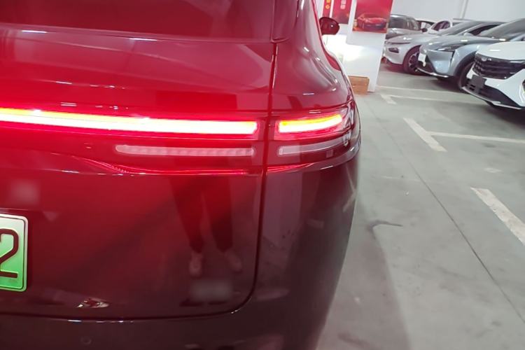 Used Leapmotor C16 2026 Extended-Range 280 LiDAR Zhizun Edition 6 Seats Right Rear Taillight