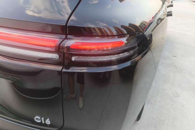 Used Leapmotor C16 2026 Extended-Range 280 LiDAR Zhizun Edition 6 Seats Right Rear Taillight
