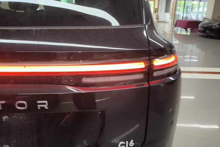 Used Leapmotor C16 2026 Extended-Range 280 LiDAR Zhizun Edition 6 Seats Right Rear Taillight