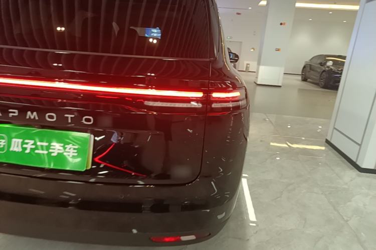Used Leapmotor C16 2026 Extended-Range 280 LiDAR Zhizun Edition 6 Seats Right Rear Taillight