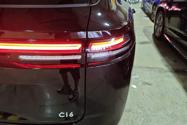 Used Leapmotor C16 2026 Extended-Range 280 LiDAR Zhizun Edition 6 Seats Right Rear Taillight