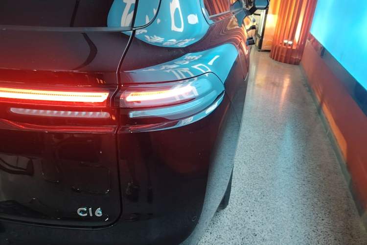 Used Leapmotor C16 2026 Extended-Range 280 LiDAR Zhizun Edition 6 Seats Right Rear Taillight