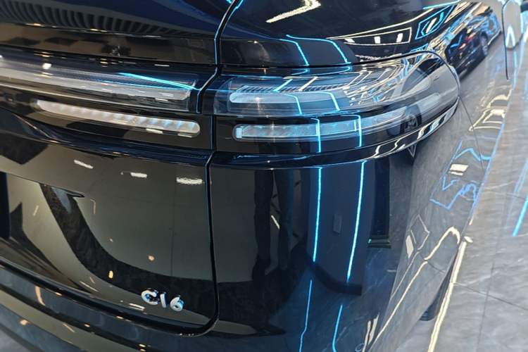 Used Leapmotor C16 2026 Extended-Range 280 LiDAR Zhizun Edition 6 Seats Right Rear Taillight