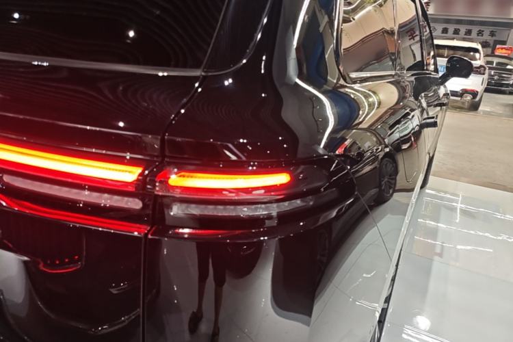 Used Leapmotor C16 2026 Extended-Range 280 LiDAR Zhizun Edition 6 Seats Right Rear Taillight