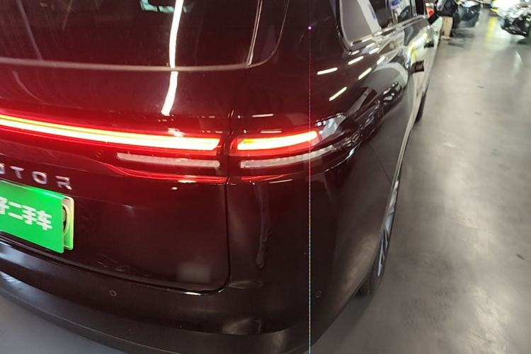 Used Leapmotor C16 2026 All-Electric 630 LiDAR Zhizun Edition 6 Seats Right Rear Taillight