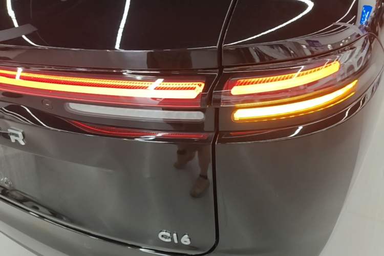 Used Leapmotor C16 2026 Extended-Range 280 LiDAR Zhizun Edition 6 Seats Right Rear Taillight