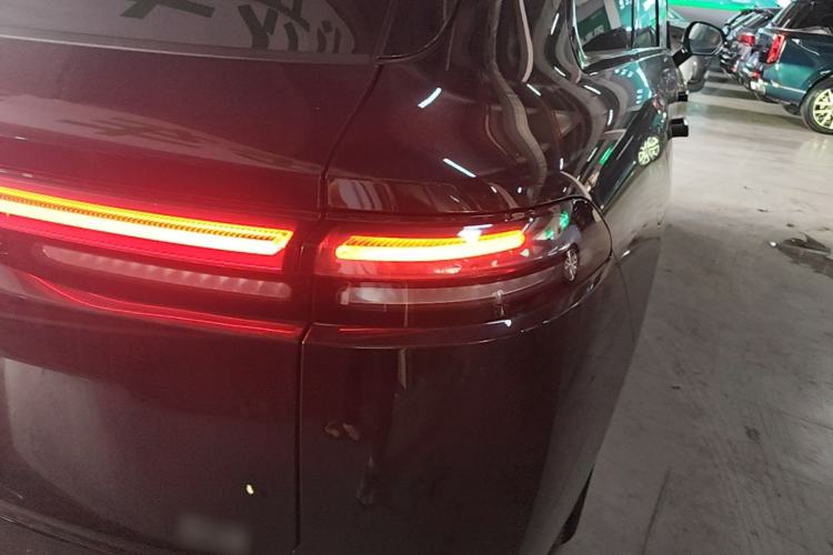 Used Leapmotor C16 2026 Extended-Range 280 LiDAR Zhizun Edition 6 Seats Right Rear Taillight