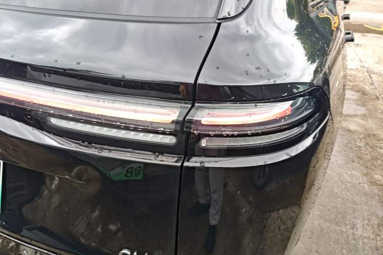 Used Leapmotor C16 2026 Extended-Range 280 LiDAR Zhizun Edition 6 Seats Right Rear Taillight