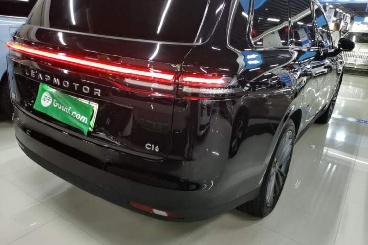 Used Leapmotor C16 2026 Extended-Range 280 LiDAR Zhizun Edition 6 Seats Right Rear Taillight