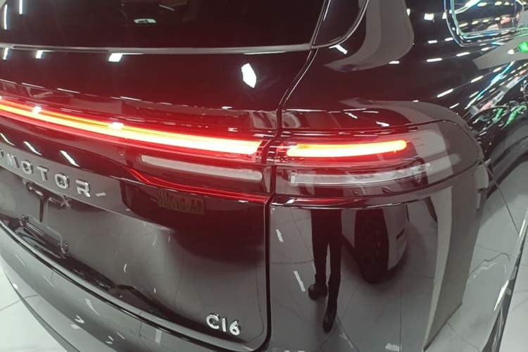 Used Leapmotor C16 2026 Extended-Range 280 LiDAR Zhizun Edition 6 Seats Right Rear Taillight