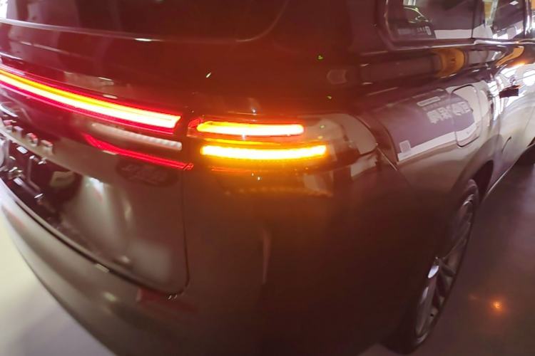 Used Leapmotor C16 2026 Extended-Range 280 LiDAR Zhizun Edition 6 Seats Right Rear Taillight