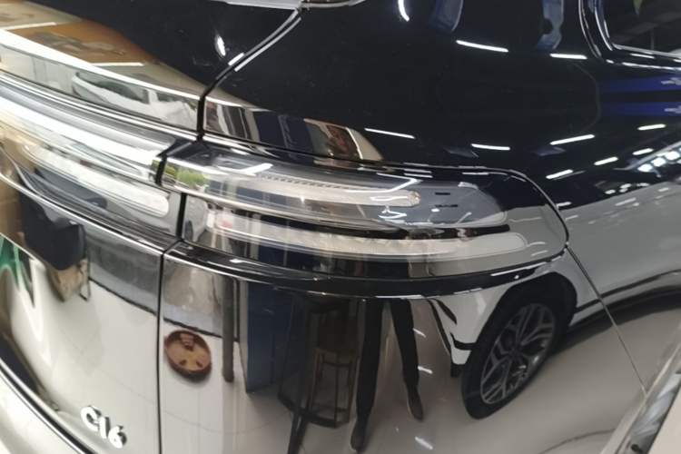 Used Leapmotor C16 2026 Extended-Range 280 LiDAR Zhizun Edition 6 Seats Right Rear Taillight