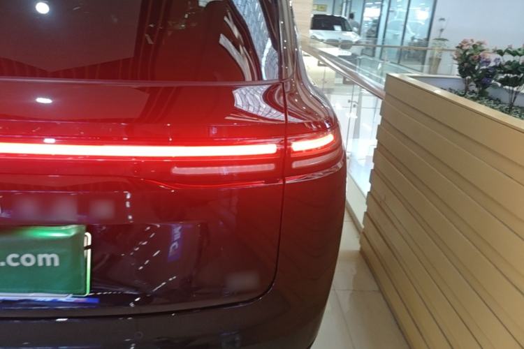 Used Leapmotor C16 2026 Extended-Range 280 LiDAR Zhizun Edition 6 Seats Right Rear Taillight