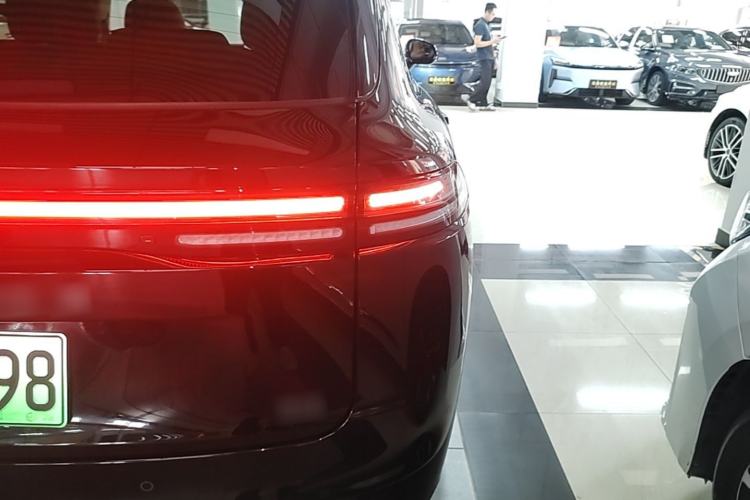 Used Leapmotor C16 2026 Extended-Range 280 LiDAR Zhizun Edition 6 Seats Right Rear Taillight