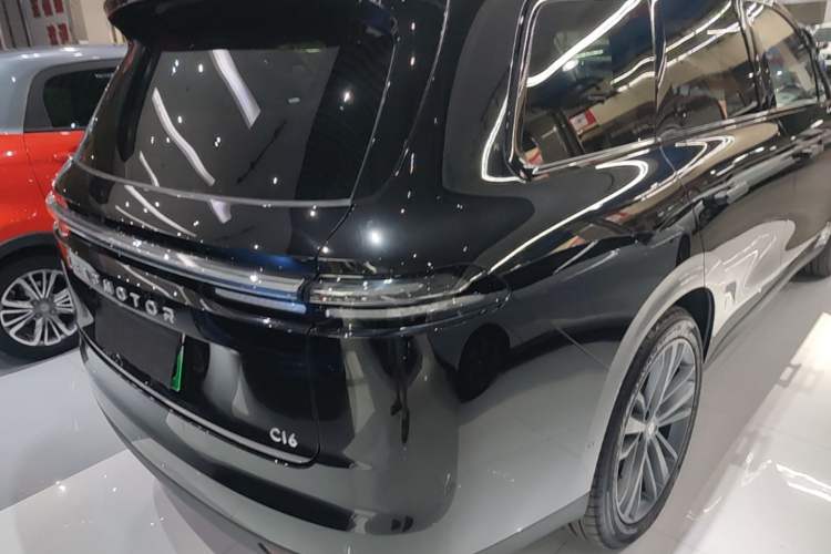 Used Leapmotor C16 2026 Pure Electric 630 LiDAR Zhizun Edition 5 Seats Right Rear Taillight