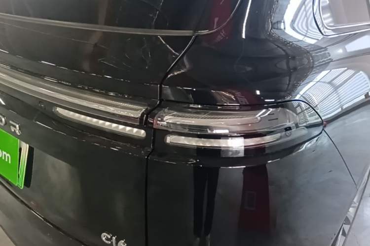 Used Leapmotor C16 2026 Extended-Range 280 LiDAR Zhizun Edition 6 Seats Right Rear Taillight