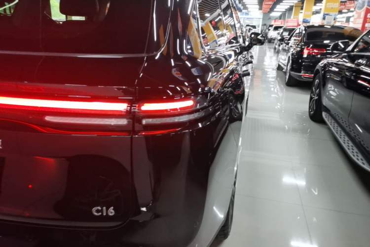 Used Leapmotor C16 2026 Extended-Range 280 LiDAR Zhizun Edition 6 Seats Right Rear Taillight