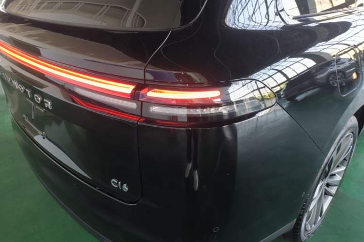 Used Leapmotor C16 2026 Extended-Range 280 LiDAR Zhizun Edition 6 Seats Right Rear Taillight