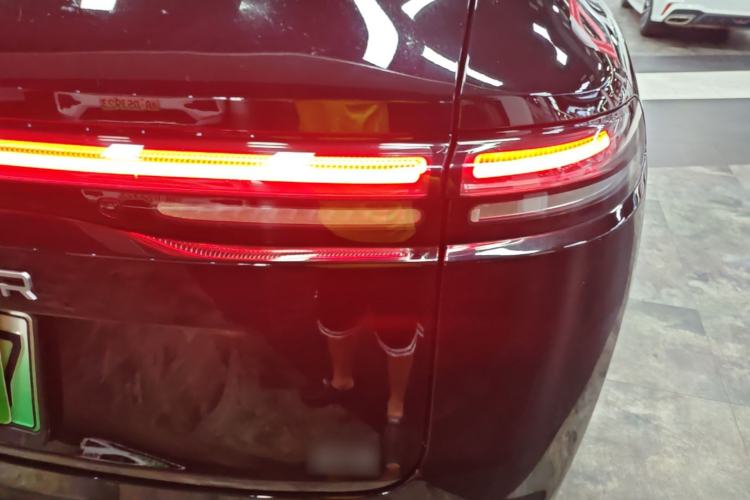 Used Leapmotor C16 2026 Extended-Range 280 LiDAR Zhizun Edition 6 Seats Right Rear Taillight