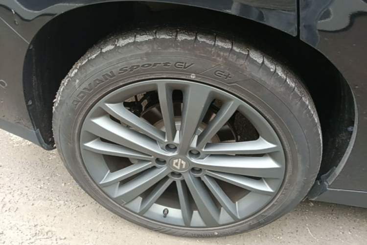 Used Leapmotor C16 2026 Extended-Range 280 LiDAR Version 6 Seats Right Rear Wheel Hub