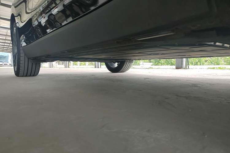 Used Leapmotor C16 2026 Extended-Range 280 LiDAR Zhizun Edition 6 Seats Right Side Sill