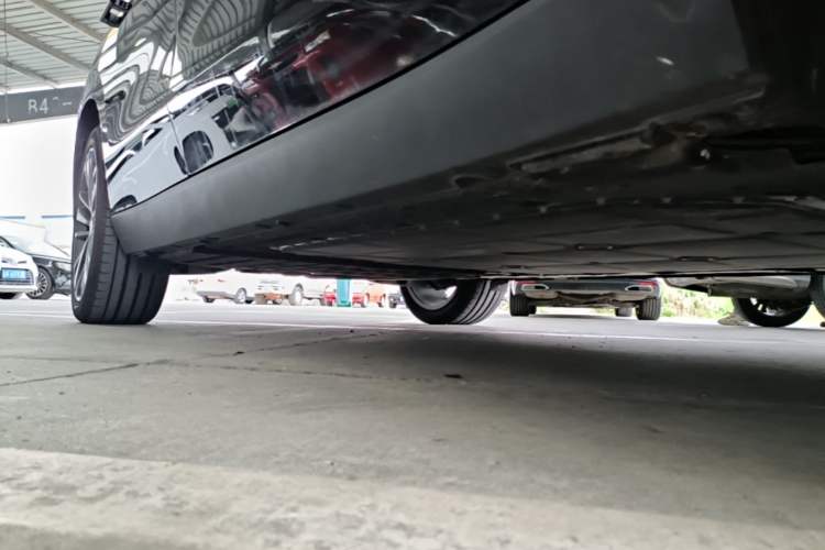 Used Leapmotor C16 2026 Extended-Range 280 LiDAR Zhizun Edition 6 Seats Right Side Sill