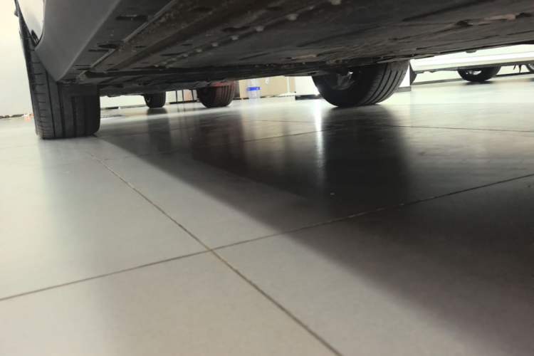 Used Leapmotor C16 2026 Extended-Range 280 LiDAR Zhizun Edition 6 Seats Right Side Sill
