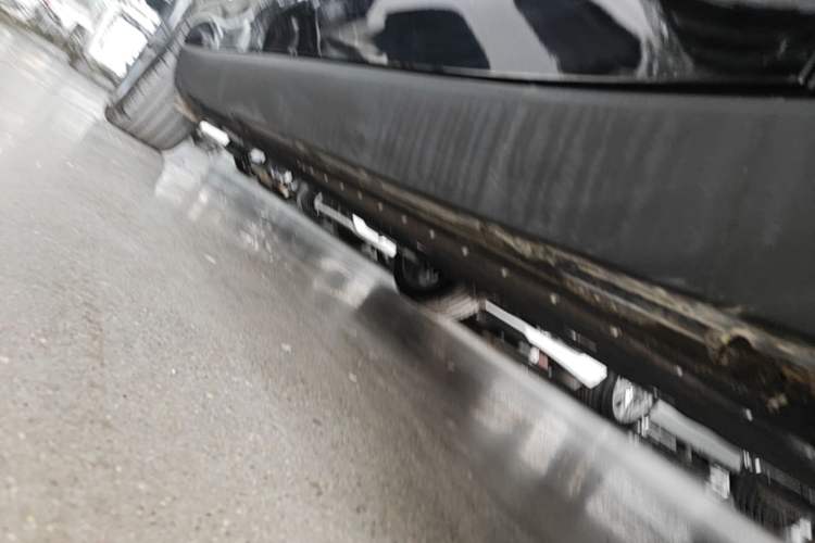 Used Leapmotor C16 2026 Extended-Range 280 LiDAR Zhizun Edition 6 Seats Right Side Sill