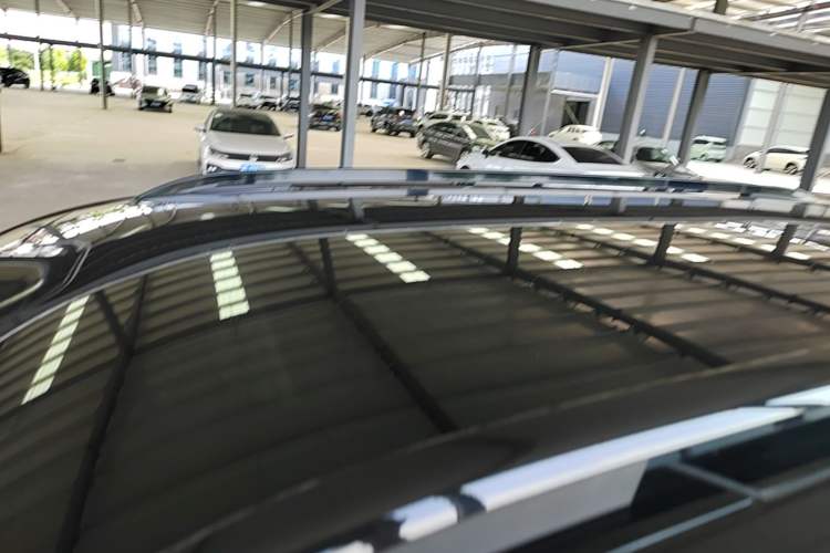 Used Leapmotor C16 2026 Extended-Range 280 LiDAR Zhizun Edition 6 Seats Roof