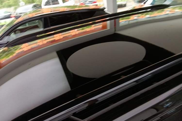 Used Leapmotor C16 2026 Extended-Range 280 LiDAR Zhizun Edition 6 Seats Roof
