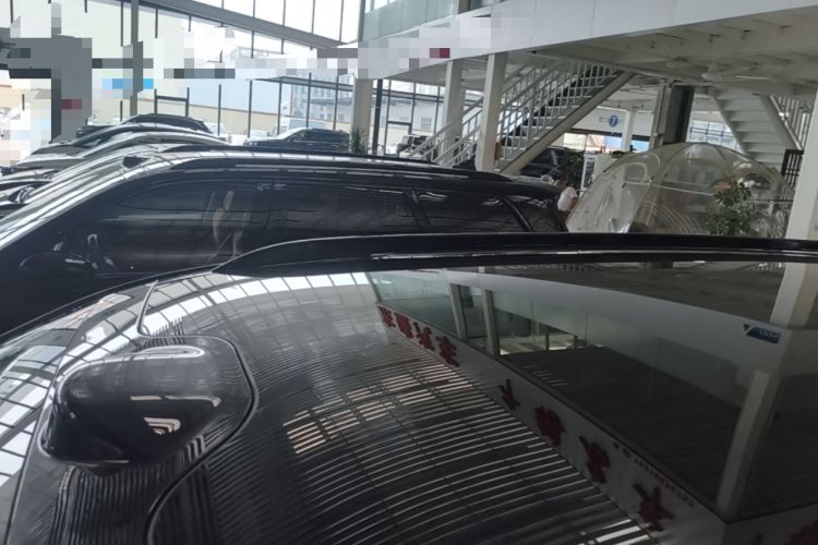 Used Leapmotor C16 2026 Extended-Range 280 LiDAR Zhizun Edition 6 Seats Roof