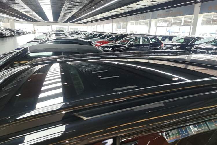 Used Leapmotor C16 2026 Extended-Range 280 LiDAR Zhizun Edition 6 Seats Roof