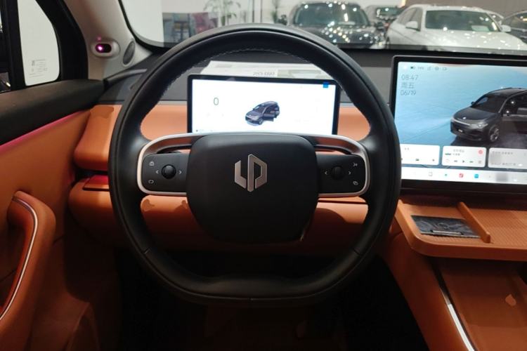 Used Leapmotor C16 2026 Extended-Range 280 LiDAR Version 6 Seats Steering Wheel
