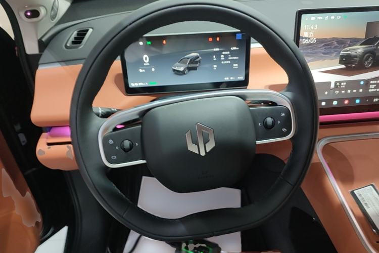 Used Leapmotor C16 2026 Pure Electric 630 LiDAR Zhizun Edition 5 Seats Steering Wheel