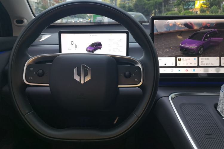 Used Leapmotor C16 2026 Pure Electric 630 LiDAR Zhizun Edition 5 Seats Steering Wheel