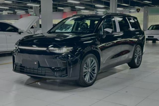 Used Leapmotor C16 2026 Extended-Range 280 LiDAR Zhizun Edition 6 Seats