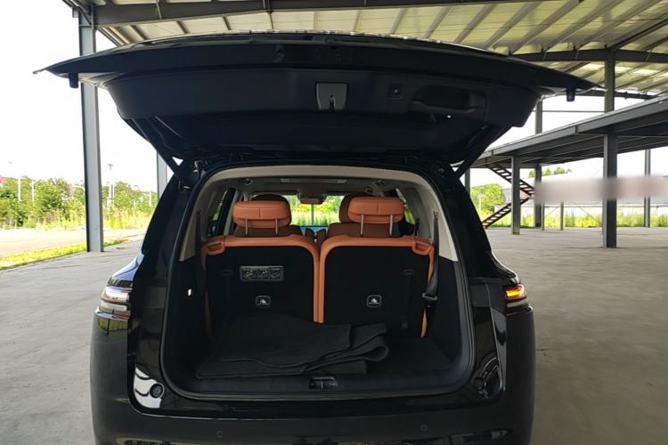 Used Leapmotor C16 2026 Extended-Range 280 LiDAR Zhizun Edition 6 Seats Trunk