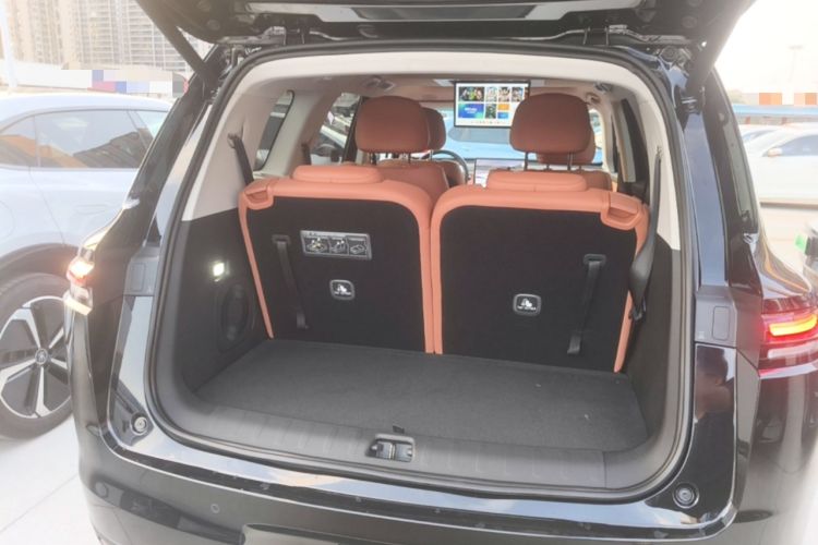 Used Leapmotor C16 2026 Extended-Range 280 LiDAR Zhizun Edition 6 Seats Trunk
