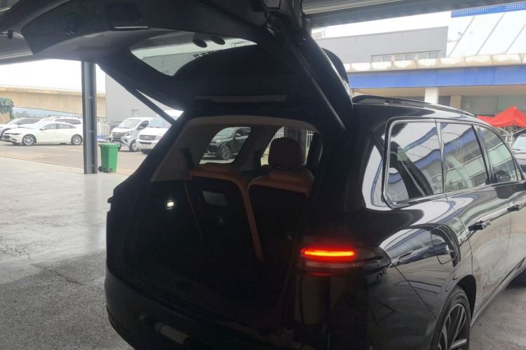 Used Leapmotor C16 2026 Extended-Range 280 LiDAR Zhizun Edition 6 Seats Trunk
