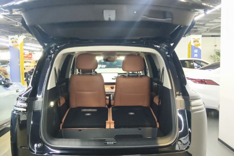 Used Leapmotor C16 2026 Extended-Range 280 LiDAR Zhizun Edition 6 Seats Trunk