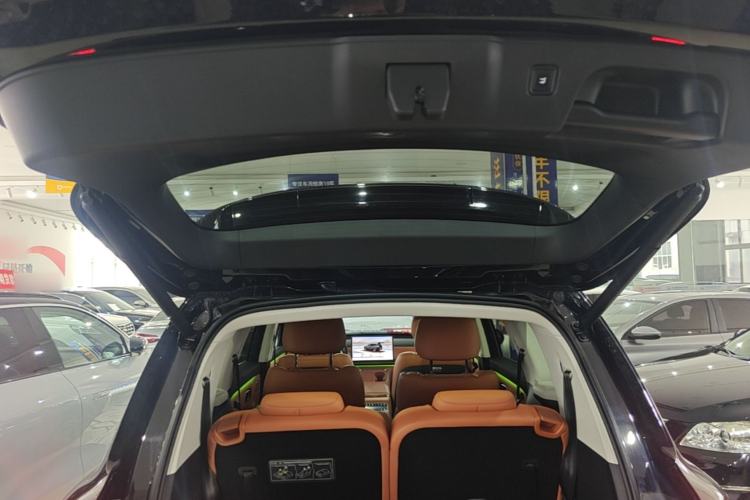 Used Leapmotor C16 2026 Extended-Range 280 LiDAR Zhizun Edition 6 Seats Trunk
