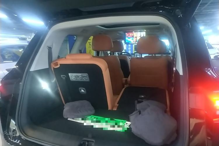 Used Leapmotor C16 2026 Extended-Range 280 LiDAR Zhizun Edition 6 Seats Trunk