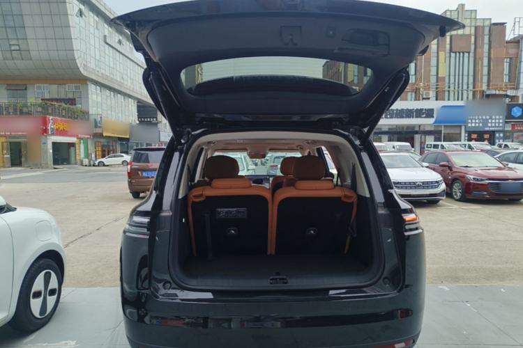 Used Leapmotor C16 2026 Extended-Range 280 LiDAR Zhizun Edition 6 Seats Trunk
