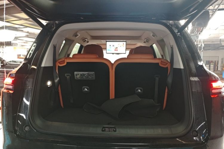 Used Leapmotor C16 2026 Extended-Range 280 LiDAR Zhizun Edition 6 Seats Trunk