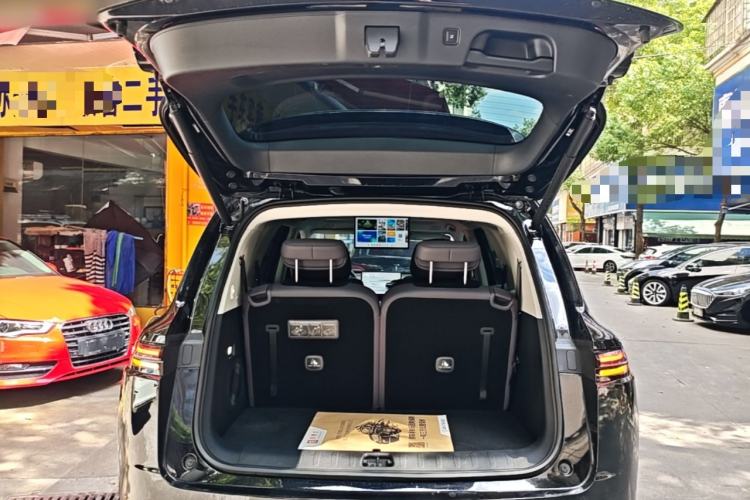 Used Leapmotor C16 2026 All-Electric 630 LiDAR Zhizun Edition 6 Seats Trunk