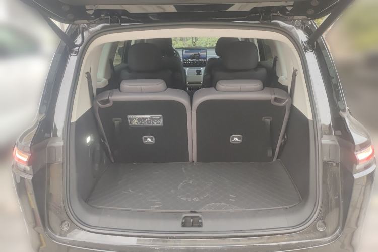 Used Leapmotor C16 2026 All-Electric 630 LiDAR Zhizun Edition 6 Seats Trunk